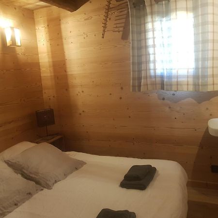Aux Fermes De La Croix, Maison D'Hotes, Spa オトリュス エクステリア 写真
