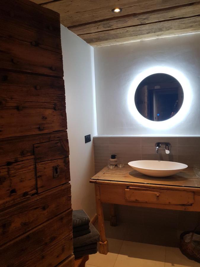 Aux Fermes De La Croix, Maison D'Hotes, Spa オトリュス エクステリア 写真