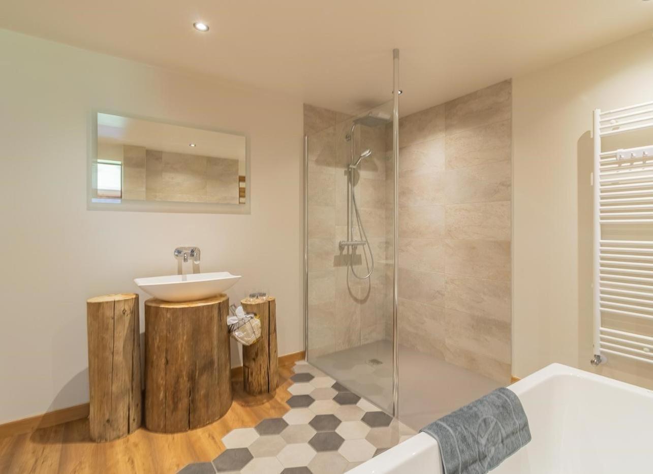 Aux Fermes De La Croix, Maison D'Hotes, Spa オトリュス エクステリア 写真