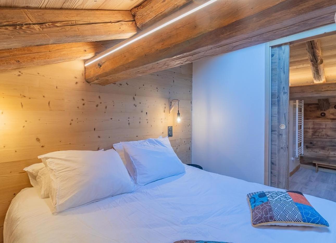 Aux Fermes De La Croix, Maison D'Hotes, Spa オトリュス エクステリア 写真